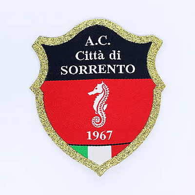 OEM Woven Badges Iron On Sew On Logo Patch Pakaian Dengan Bentuk dan Desain Khusus