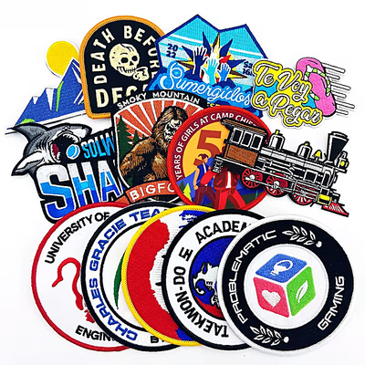 Badge bordir yang disesuaikan Velcro Back Patch untuk Jeans dan Jaket