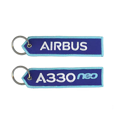 Grosir Olecranon Hook Murah Custom Flight Kain bordir Jet tag Woven Keychain Dengan Logo Anda Sendiri