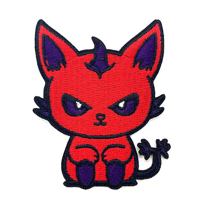 Patch logo bordir yang disesuaikan dengan desain perbatasan yang berserakan